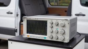 Best RF Spectrum Analyzers for Electronics Labs
