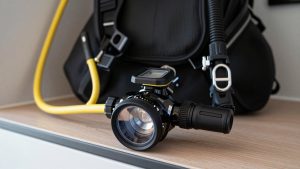 Best Scuba Regulators for Travel and Cold Water