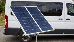 Best Van Solar Panel Kits: What 200W, 400W and 600W Really Deliver Each Day